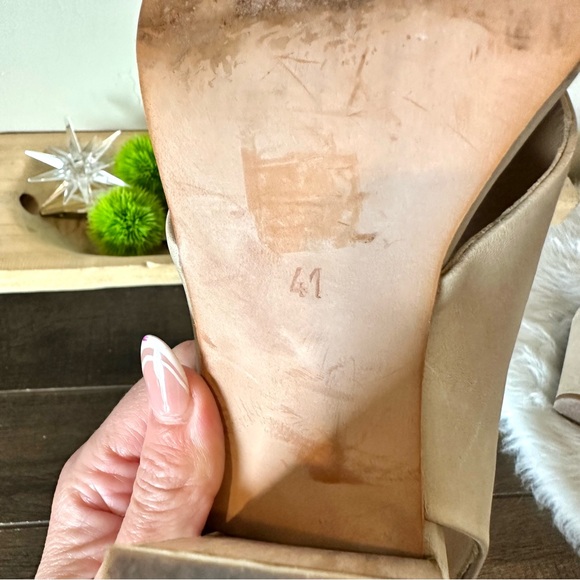 Sundance Catalog Tan/cream Block Heels Size 41 EU SIZE 10 US - Picture 7 of 7